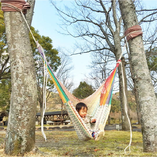 【pattern03】バランスバーを使わず、2本の木にベーシック吊り